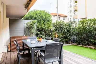 Jardin de l'établissement Résidence 3p Centre-ville Avec Jardin, 1min De La Croisette - 3P centre-ville avec jardin, 1min de la Croisette MAE-2443