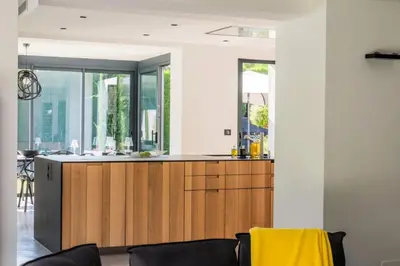 Plan de l'établissement Résidence Maison De Vacances De 150 M2, Grande Piscine Et Espace Pétanque ! - Maison de vacances de 150 m2, grande piscine et espace pétanque ! MAE-2543