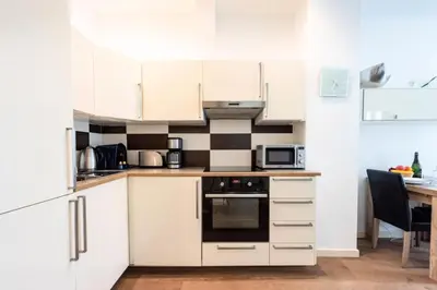 Cuisine ou kitchenette dans l'établissement Résidence Cannes 2p Carré D’or - Cannes 2p Carré d’Or MAE-2793