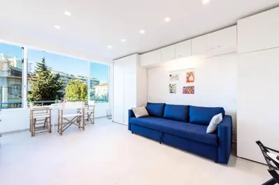 Coin salon dans l'établissement Résidence 2p Au Calme Proche Centre Cannes - 2P au Calme proche Centre Cannes MAE-2983