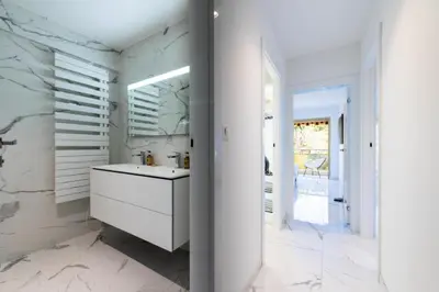 Salle de bains dans l'établissement Résidence Spacieux 3p En Résidence Avec Piscine - Spacieux 3P en Résidence avec Piscine MAE-3033
