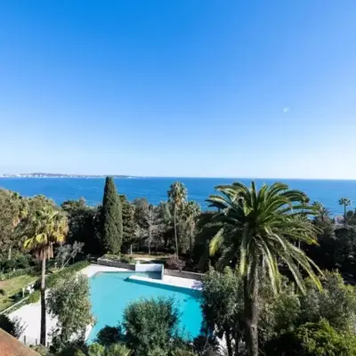 Résidence Appartement Avec Terrasse