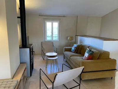 Coin salon dans l'établissement Exceptional duplex for 5 or 6 guests with sea and market views