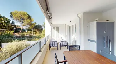 Balcon ou terrasse dans l'établissement Lumineux 3 pièces avec terrasse et parking - proche plage