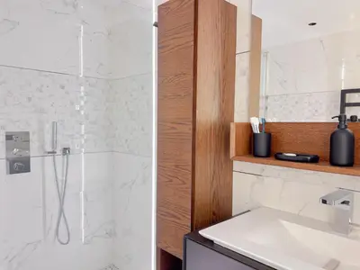 Salle de bains dans l'établissement Croisette Luxury