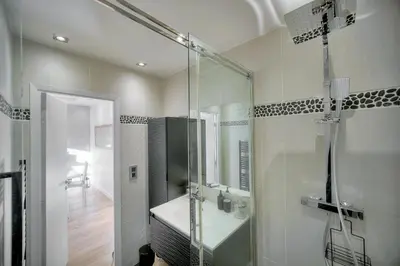 Salle de bains dans l'établissement Clod - 2 bedrooms - Parking - Wifi Air conditioning
