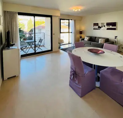 Coin salon dans l'établissement Residence Carlton Riviera