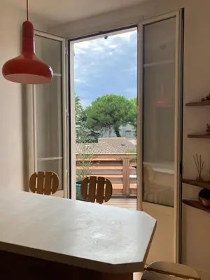 Balcon ou terrasse dans l'établissement Unique Apartment with Cat in Cap dAntibes