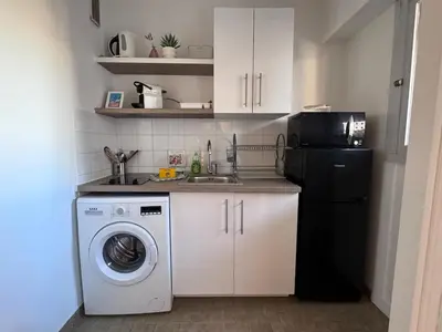 Plan de l'établissement Cozy and quiet studio 10 min from Cannes train station