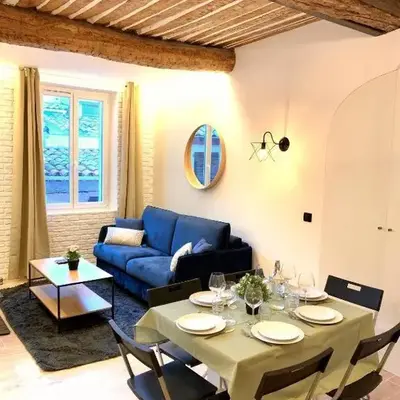 New - Appartement ou Studio Vieil Antibes