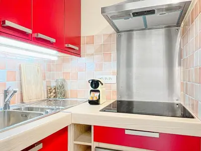 Cuisine ou kitchenette dans l'établissement Cannes Montfleury - Comfortable accommodation Center