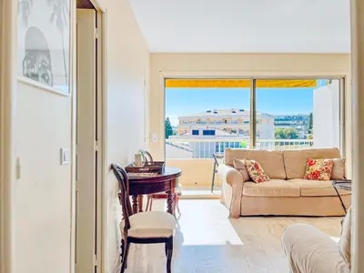 Coin salon dans l'établissement Cannes Montfleury - Comfortable accommodation Center