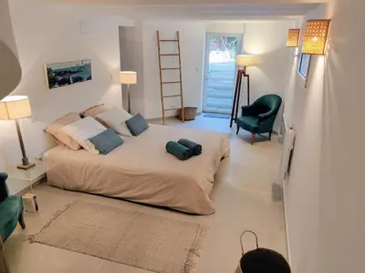 Un ou plusieurs lits dans un hébergement de l'établissement Waterfront Villa in Cap d Antibes