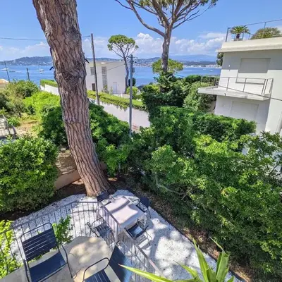 Waterfront Villa in Cap d Antibes