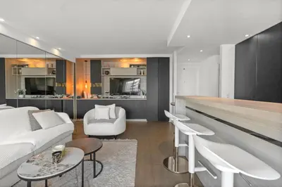 Cuisine ou kitchenette dans l'établissement 11 MADRID - Splendid one-bedroom apartment near Croisette