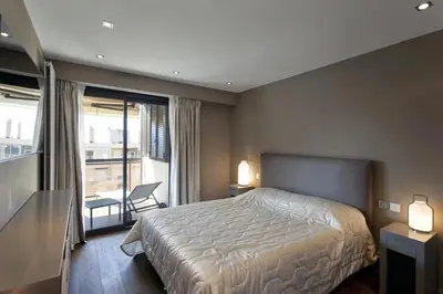 Un ou plusieurs lits dans un hébergement de l'établissement 2 chambres au cœur de Cannes - Croisette et plages à 1 min