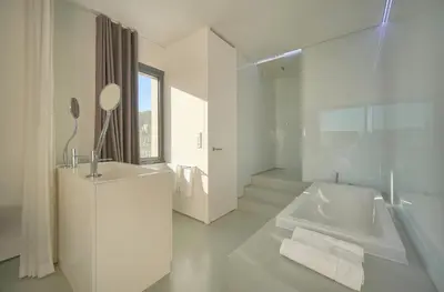 Salle de bains dans l'établissement FRGK 