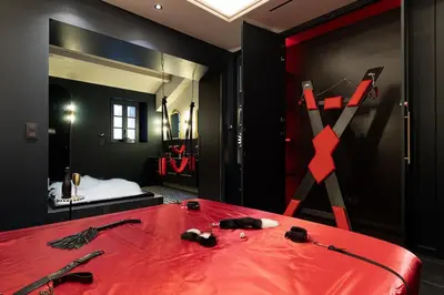 Plan de l'établissement Love Room Pablo - Luxury & Spa Bath