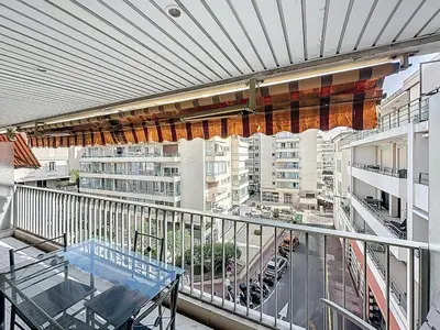 Balcon ou terrasse dans l'établissement 47m2 - climatisation, carré d'or