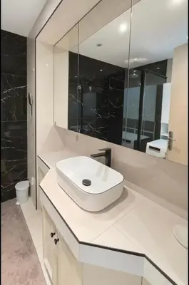 Salle de bains dans l'établissement Appartement rue D'antibes