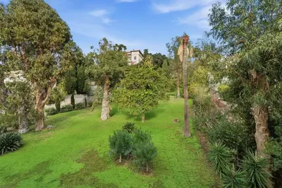Jardin de l'établissement La Rose des Vents - Cannes