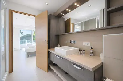 Salle de bains dans l'établissement Reflet Croisette - Luxury Apartment with Terrace and Sea View