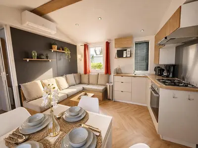 Cuisine ou kitchenette dans l'établissement Eden Cottages - Premium Cottage avec Piscine