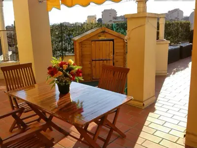 Balcon ou terrasse dans l'établissement Apartment Boite d'Amour Wohnung mit Terrasse und Solarium by Interhome