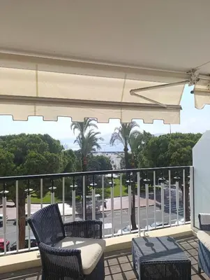 Balcon ou terrasse dans l'établissement Viva Riviera Studio Croisette Terrace Sea View