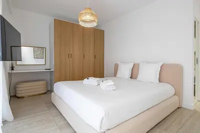 Un ou plusieurs lits dans un hébergement de l'établissement Luxury apt 5 min from the beach and La Croisette