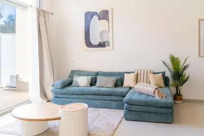 Coin salon dans l'établissement 3P neuf haut de gamme Piscine Antibes