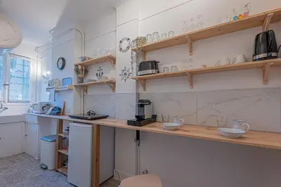 Cuisine ou kitchenette dans l'établissement Le Bleu Ciel - Studio Croisette idéal congrès