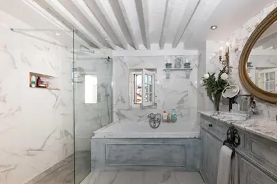 Salle de bains dans l'établissement Antibes luxury apartment