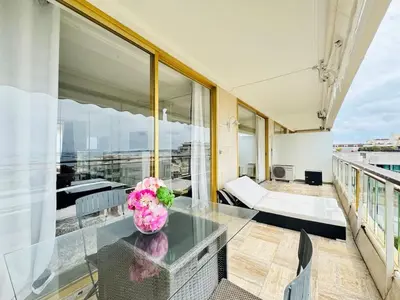 Plan de l'établissement L'Horizon Croisette - 1 chambre Terrasse vue Mer
