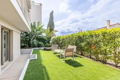 Jardin de l'établissement Cagnes sur mer, 1 bedroom with Garden-Air conditioning-Wifi
