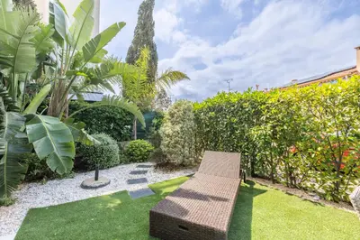 Jardin de l'établissement Cagnes sur mer, 1 bedroom with Garden-Air conditioning-Wifi