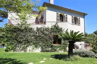 Jardin de l'établissement Villa de Luxe avec Piscine - Cap d'Antibes