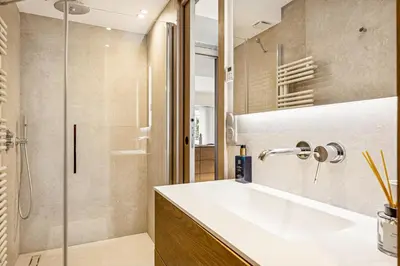 Salle de bains dans l'établissement Magnifique appartement à 50 mètres de la Croisette