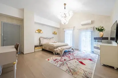Un ou plusieurs lits dans un hébergement de l'établissement Oxford-Californie Luxury 4-Bedroom Penthouse With Parking