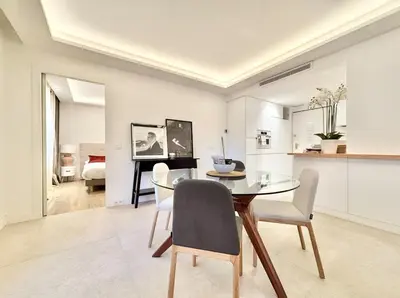 Plan de l'établissement Cannes 2 bedrooms & 2 bathrooms apartment - 24P2