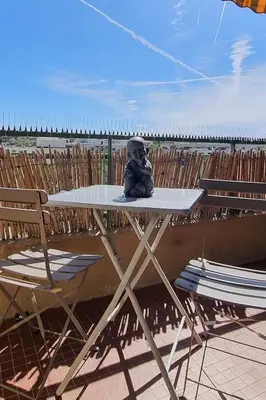 Balcon ou terrasse dans l'établissement Studio near Hippodrome & Seaside