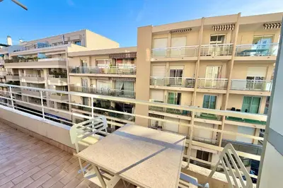 Balcon ou terrasse dans l'établissement Antibes Centre Ville - 4 Personnes