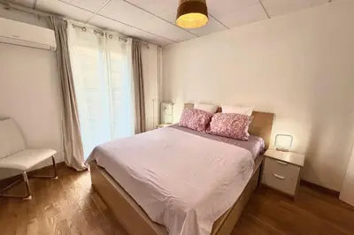 Un ou plusieurs lits dans un hébergement de l'établissement Antibes Centre Ville - 4 Personnes