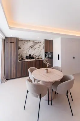 Cuisine ou kitchenette dans l'établissement Terrasse Vue Mer - 2BR - Parking - Croisette 50m