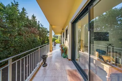 Balcon ou terrasse dans l'établissement COZYSTAY 1827 - Magnifique 3 pièces avec grand terrasse privative