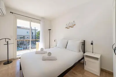 Un ou plusieurs lits dans un hébergement de l'établissement 3P Terrasse Proche Cannes Centre