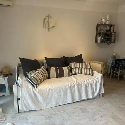 Antibes Peaceful Seaside Getaway 500 m from the Beaches