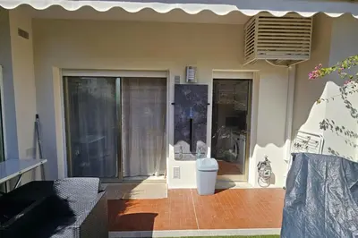 Plan de l'établissement Studio Lumineux avec Terrasse à Cannes