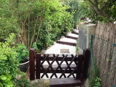 Jardin de l'établissement Comme une petite maison à la mer