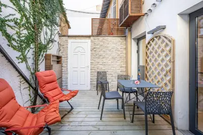 Balcon ou terrasse dans l'établissement Antibes Townhouse Near Port & Old Town